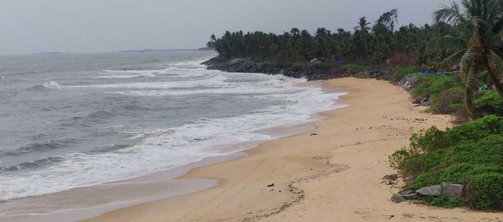 Hoode Beach Udupi, Udupi, Karnataka - Vushii.com Hoode Beach Udupi, Udupi, Karnataka - Vushii.com
